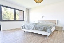 OG Elternschlafzimmer Exklusive Doppelhaush�lfte mit gro�z�gigem Raumkonzept und stilvollem Wohnambiente