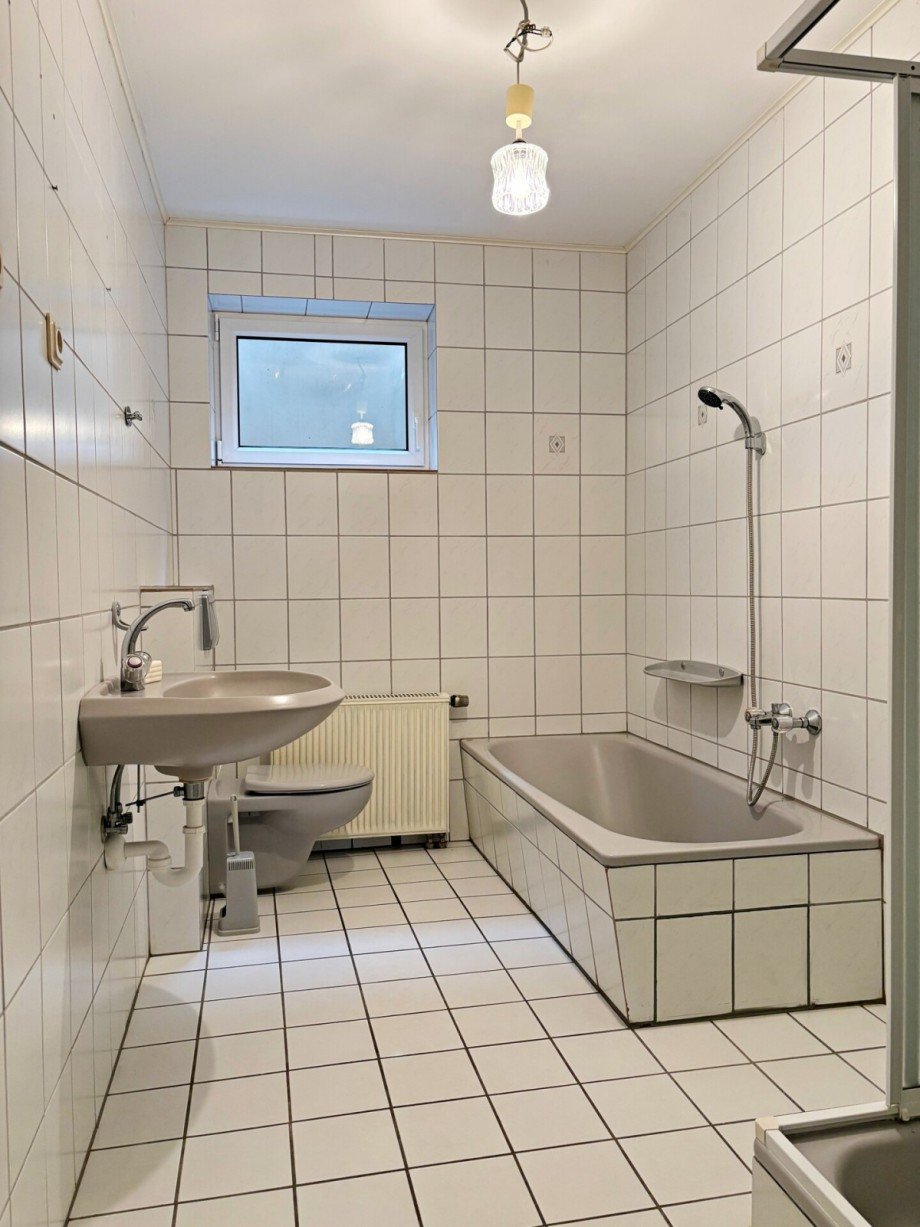 Badezimmer KG Einfamilienhaus Wiehl