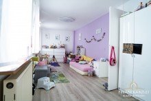  Top Rendite!
Voll vermietetes und modernisiertes Mehrfamilienhaus mit 2 Wohnheiten und 2 Hallen