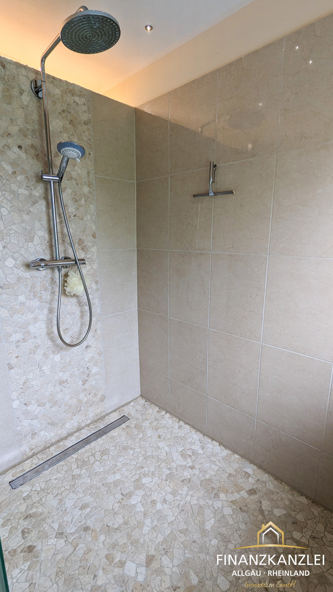 Etagenwohnung K�ln / Zollstock