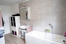  Top Rendite!
Voll vermietetes und modernisiertes Mehrfamilienhaus mit 2 Wohnheiten und 2 Hallen