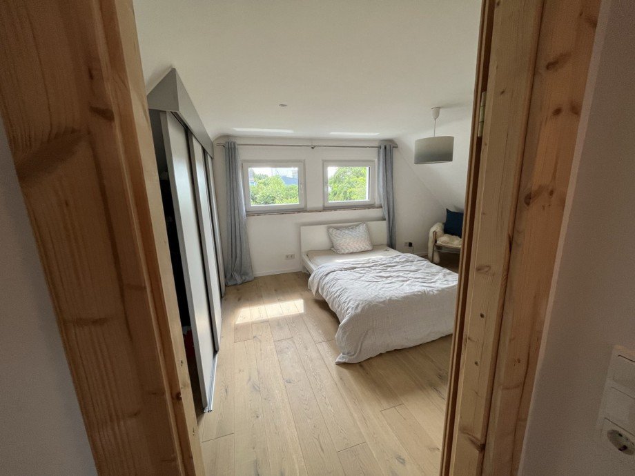 Schlafzimmer 1. OG Einfamilienhaus Kerpen