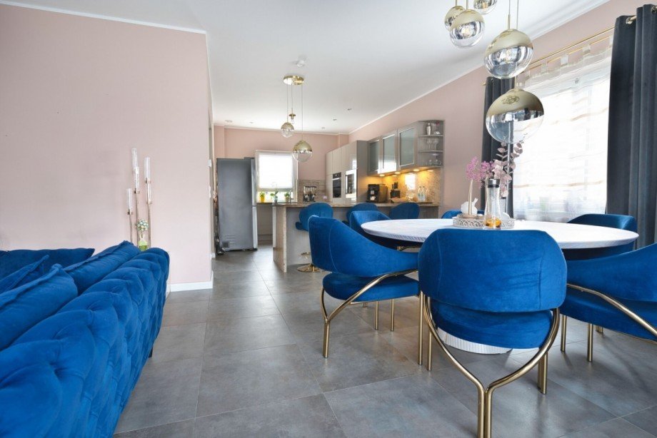 Wohn und Essbereich EG Einfamilienhaus Vettelscho�