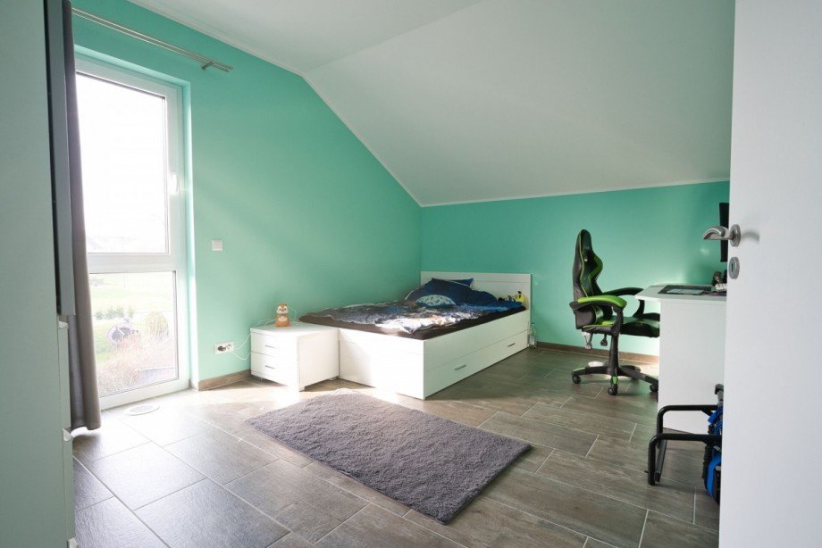 Kinderzimmer 1 OG Einfamilienhaus Vettelscho�