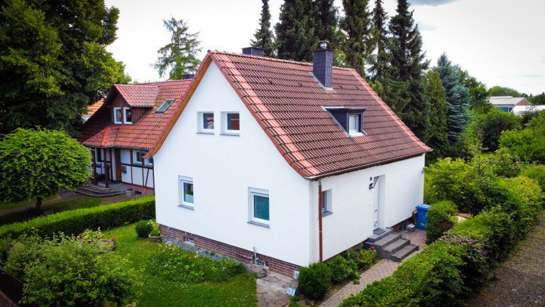 Frontansicht Kerpen - Buir, Rheinland Einfamilienhaus Freistehendes Einfamilienhaus mit An-/Ausbaupotential und gro�em Grundst�ck in bevorzugter Lage