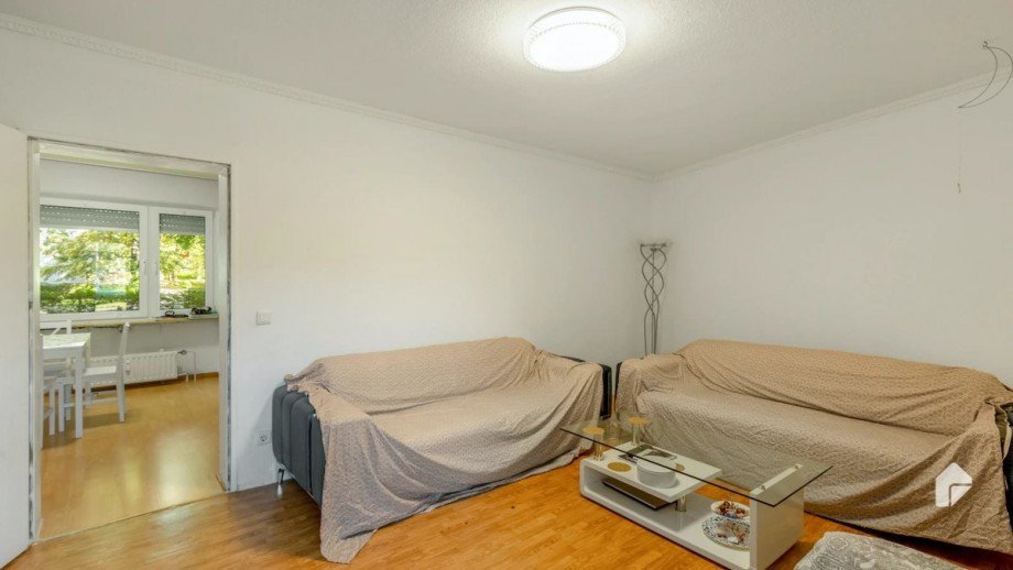 Wohnzimmer Erdgeschosswohnung K�ln