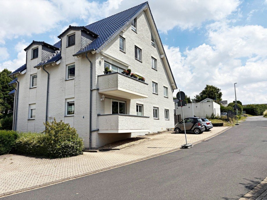 Seitenansicht Maisonettewohnung Nideggen